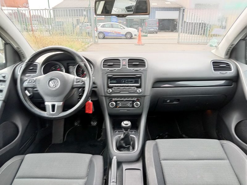 VOLKSWAGEN GOLF VI 2012