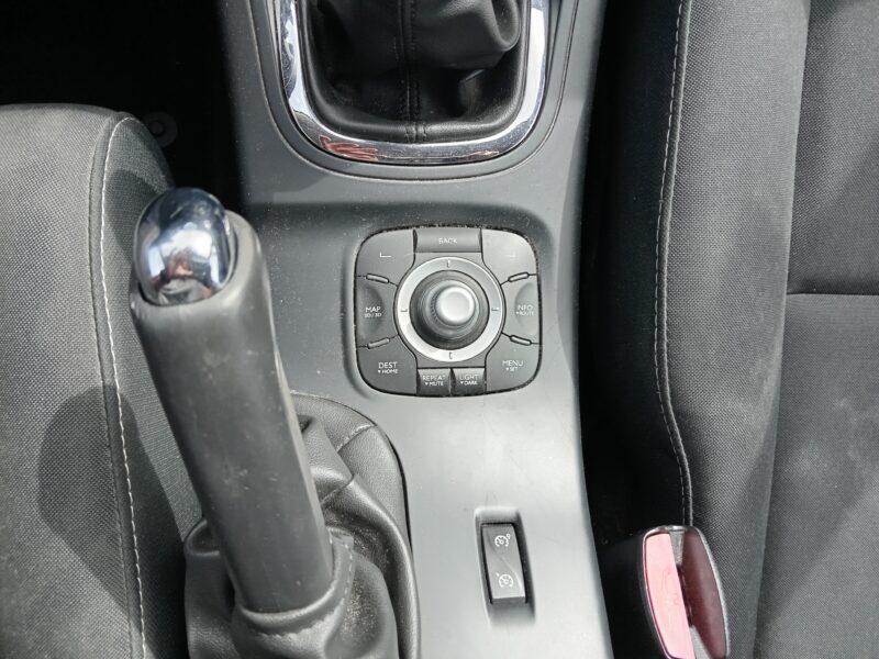 RENAULT MEGANE III 2012