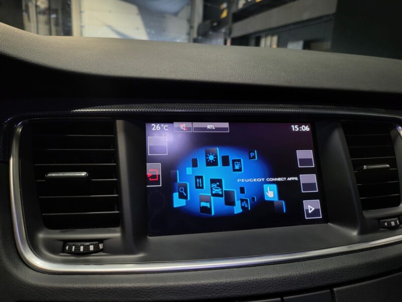 PEUGEOT 508 2.0 BlueHDi 180cv Féline EAT // CAMERA DE RECUL/SIEGES CHAUFFANTS/PHARES FULL LEDS