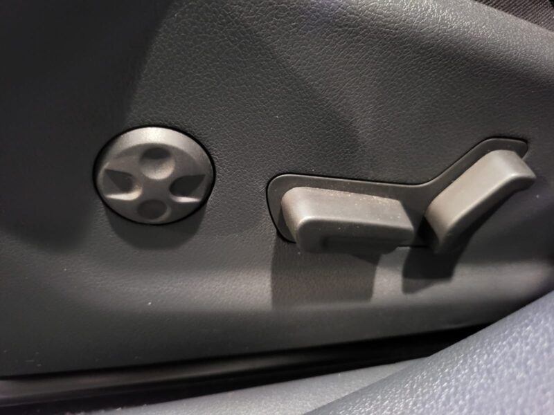 PEUGEOT 508 2.0 BlueHDi 180cv Féline EAT // CAMERA DE RECUL/SIEGES CHAUFFANTS/PHARES FULL LEDS