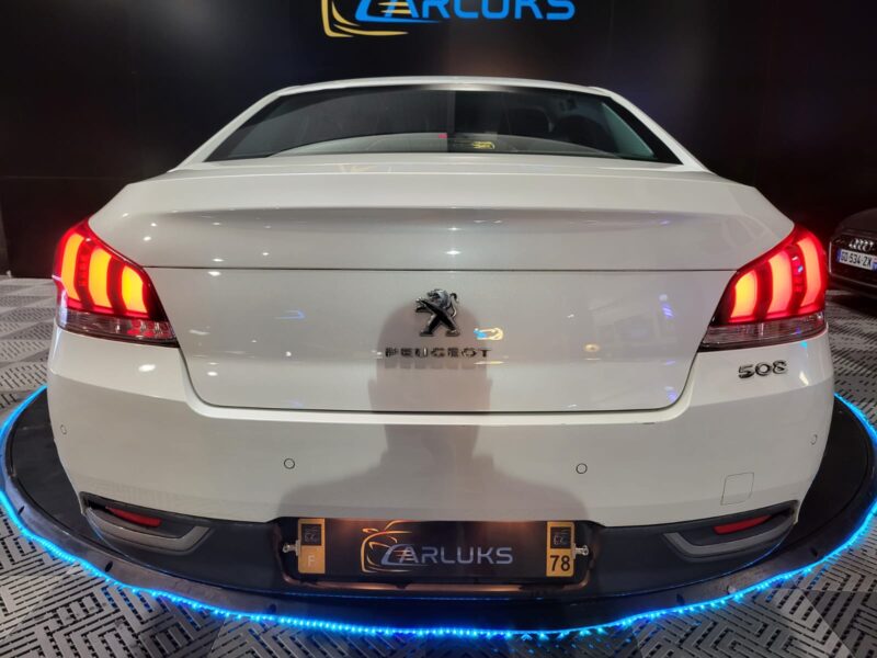 PEUGEOT 508 2.0 BlueHDi 180cv Féline EAT // CAMERA DE RECUL/SIEGES CHAUFFANTS/PHARES FULL LEDS