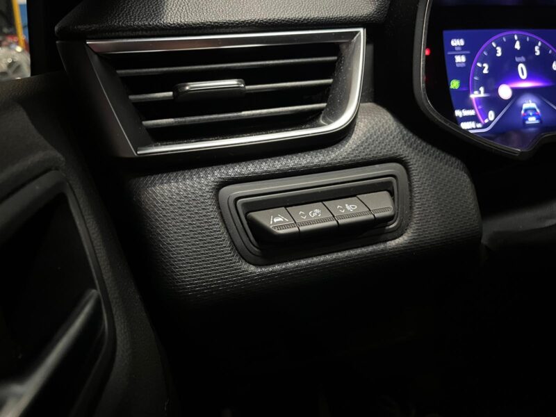 RENAULT CLIO V 1.0 TCe 100 cv GPS / CARPLAY / RADAR AR / AIDE A LA CONDUITE