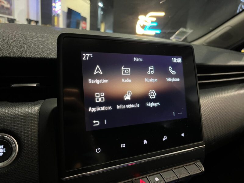 RENAULT CLIO V 1.0 TCe 100 cv GPS / CARPLAY / RADAR AR / AIDE A LA CONDUITE