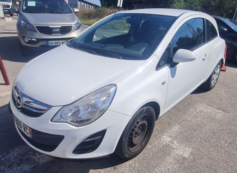 OPEL CORSA D 2013