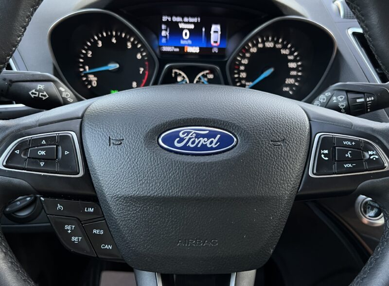 FORD GRAND C-MAX II PHASE 2 TITANIUM 1.5 ECOBOOST 150 BVA 7 PLACES 30 900 Kms CritAir 1 Garantie1an