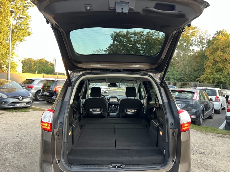 FORD GRAND C-MAX II PHASE 2 TITANIUM 1.5 ECOBOOST 150 BVA 7 PLACES 30 900 Kms CritAir 1 Garantie1an