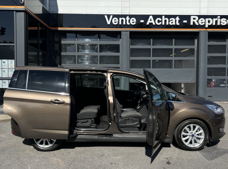 FORD GRAND C-MAX II PHASE 2 TITANIUM 1.5 ECOBOOST 150 BVA 7 PLACES 30 900 Kms CritAir 1 Garantie1an