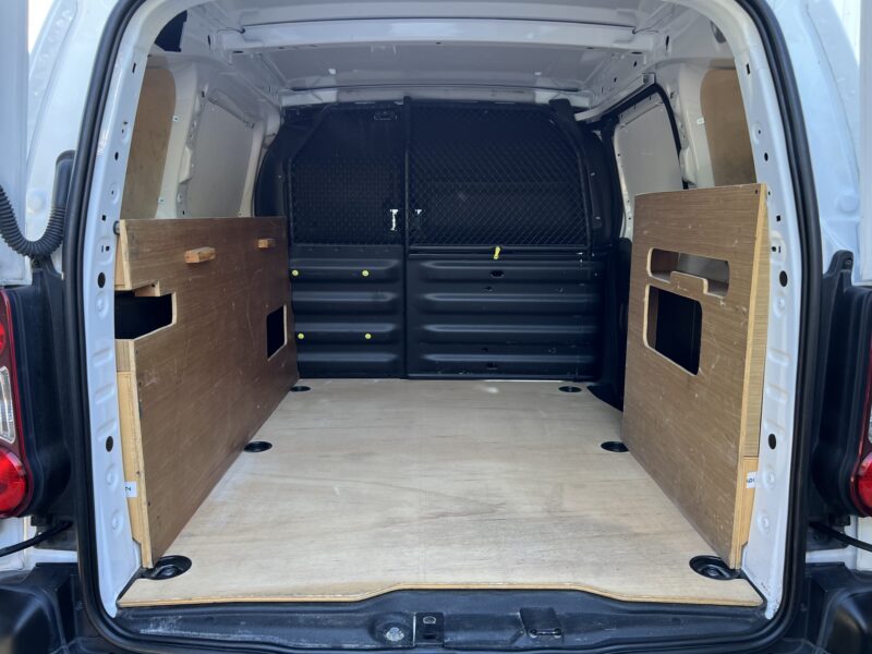 CITROEN BERLINGO II PHASE 3 1.6 BLUEHDI 100 Cv 1ERE MAIN 3 PLACES GPS REGULATEUR CARPLAY Garantie1an