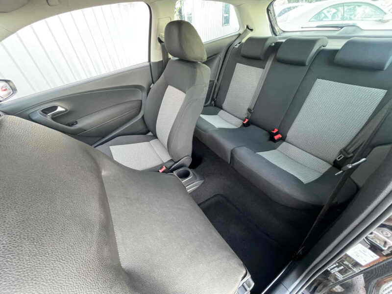 VOLKSWAGEN POLO V 2011