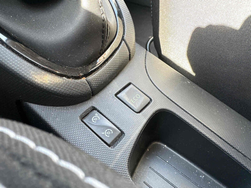 RENAULT CLIO IV 2014