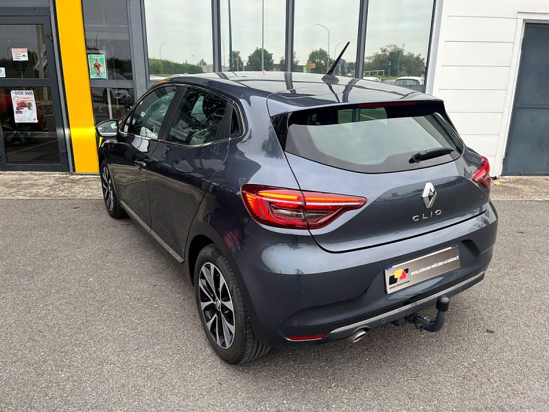 RENAULT CLIO 2021