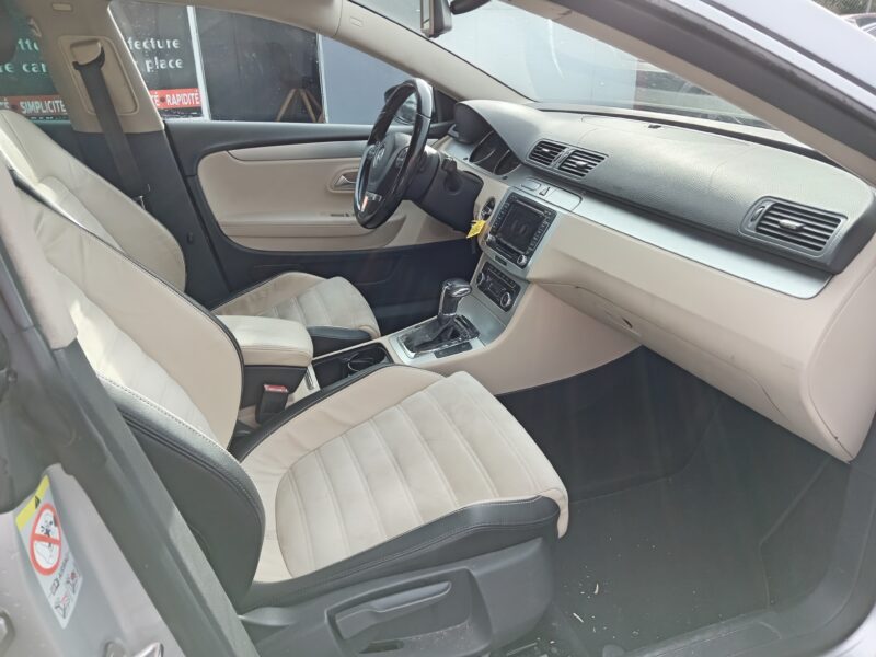 VOLKSWAGEN PASSAT CC B6 2009