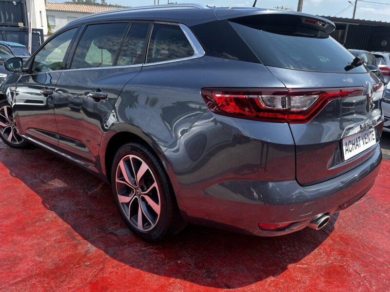 RENAULT MEGANE IV Grandtour 2016