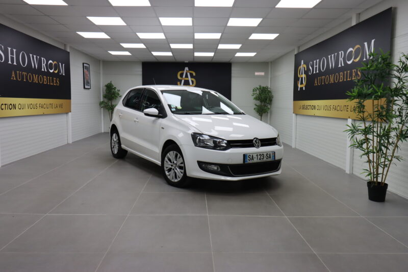 VOLKSWAGEN POLO V 2013