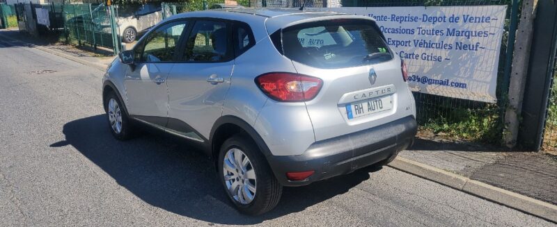 RENAULT CAPTUR  2015