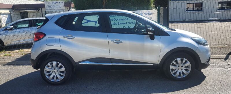 RENAULT CAPTUR  2015