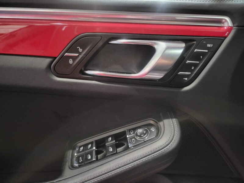 GTS 3.0 V6 PDK 360cv PACK CHRONO / SPORT PLUS / TOIT OUVRANT / CAMERA 360