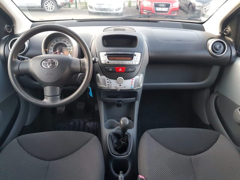 TOYOTA  AYGO 1.0 VVT-i 68CV CONFORT