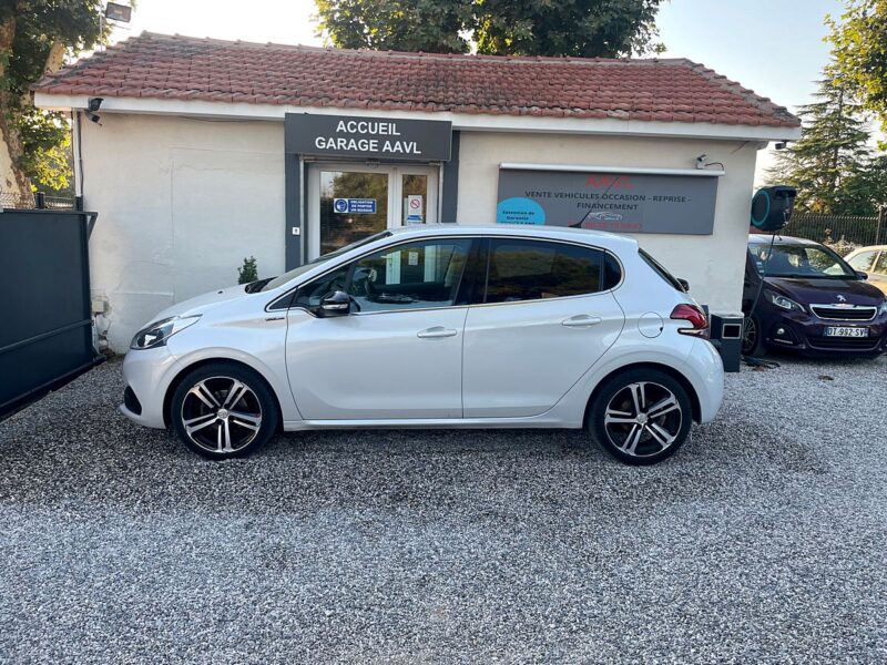 PEUGEOT 208 I 2016