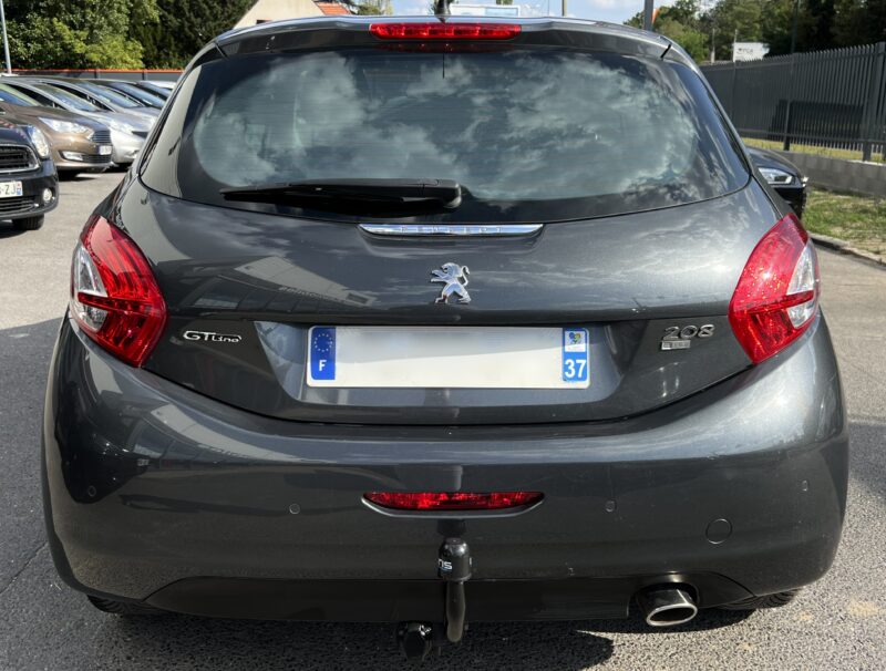 PEUGEOT 208 ALLURE 1.6 E HDI 92 Cv 1ERE MAIN ECRAN TACTILE BLUETOOTH REGULATEUR ATTELAGE Garantie1an