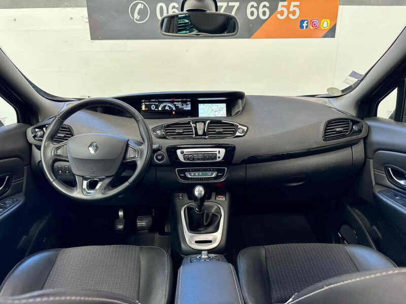 RENAULT GRAND SCÉNIC  2013