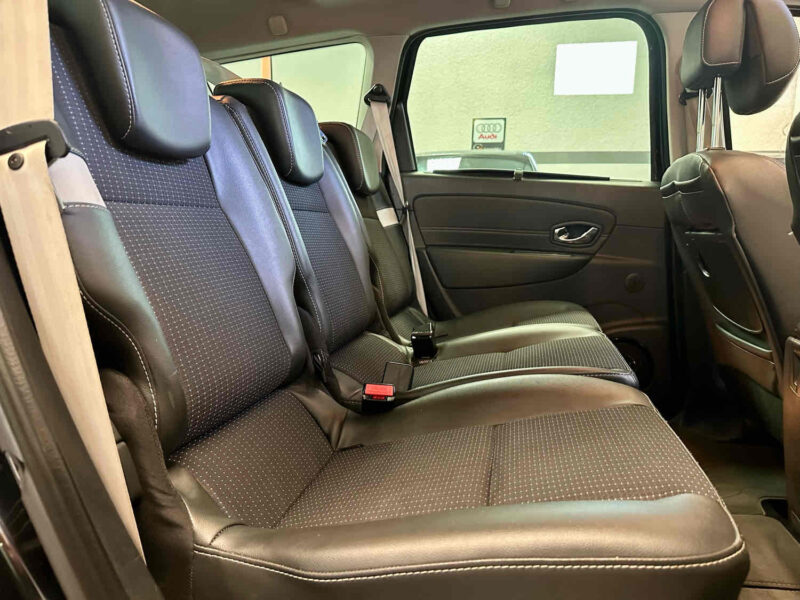 RENAULT GRAND SCÉNIC  2013