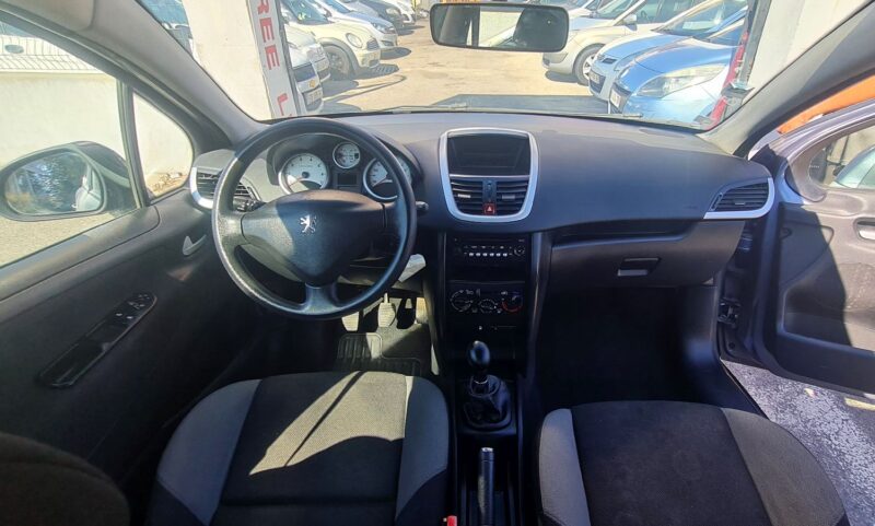PEUGEOT 207 2008