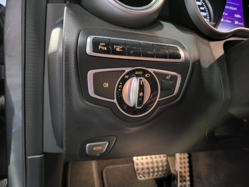 200d 7G-DCT 136cv FASCINATION / TOIT OUVRANT / CAMERA AR / REGULATEUR 