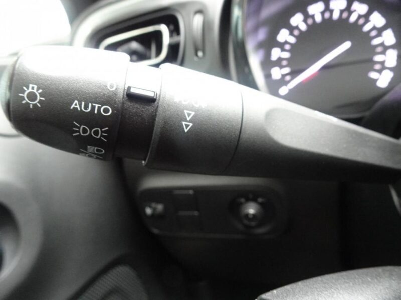 Citroën C3 1.5 BlueHDi - 100 S&S 2016 BERLINE Shine PHASE 2