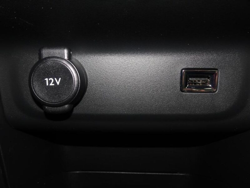 Citroën C3 1.5 BlueHDi - 100 S&S 2016 BERLINE Shine PHASE 2