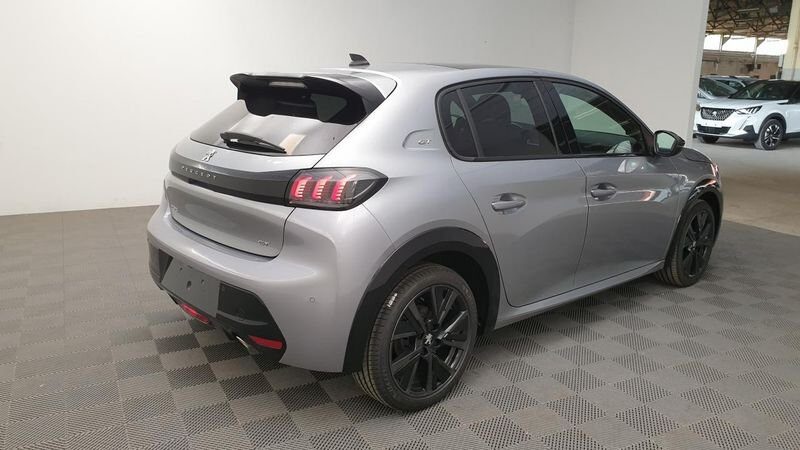 Peugeot 208 nouvelle 1.2 puretech 100cv eat8 gt + toit pano pack drive assist plus