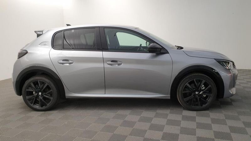 Peugeot 208 nouvelle 1.2 puretech 100cv eat8 gt + toit pano pack drive assist plus