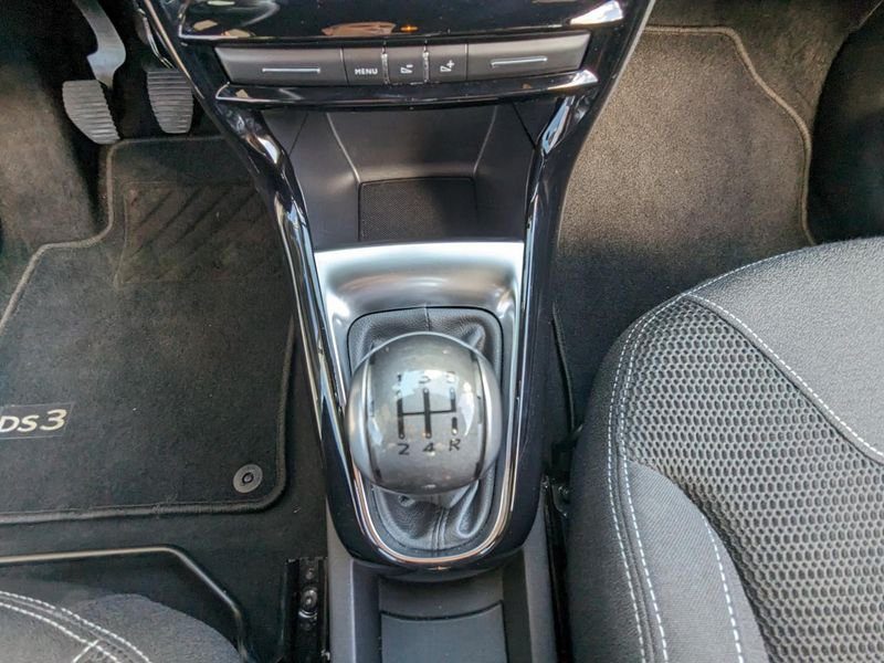 DS DS 3 1.2i PureTech 12V - 82 BERLINE So Chic