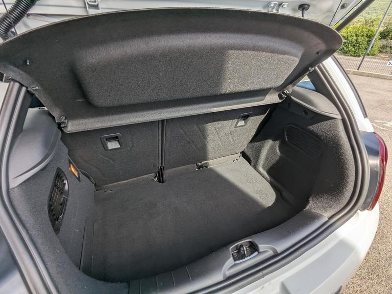 DS DS 3 1.2i PureTech 12V - 82 BERLINE So Chic