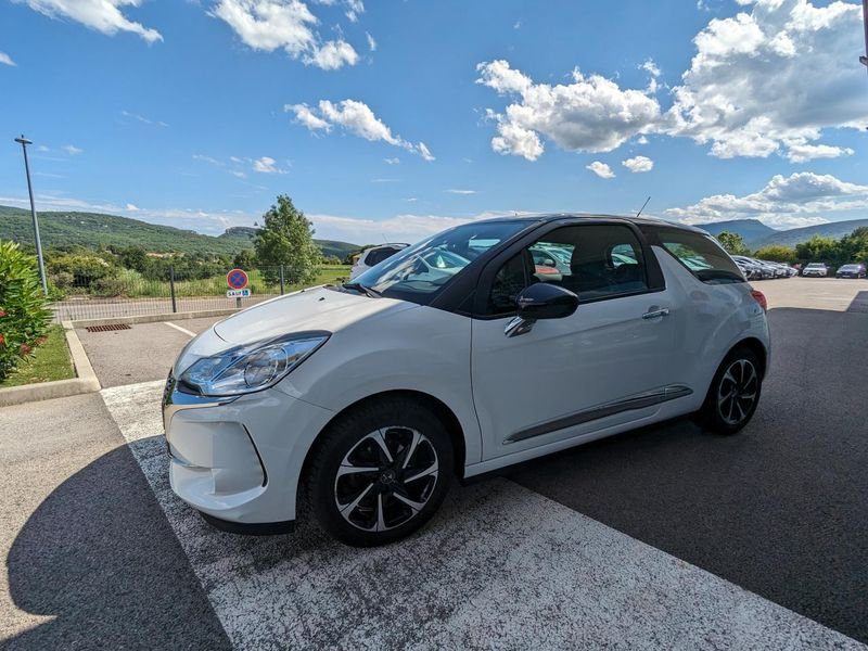 DS DS 3 1.2i PureTech 12V - 82 BERLINE So Chic