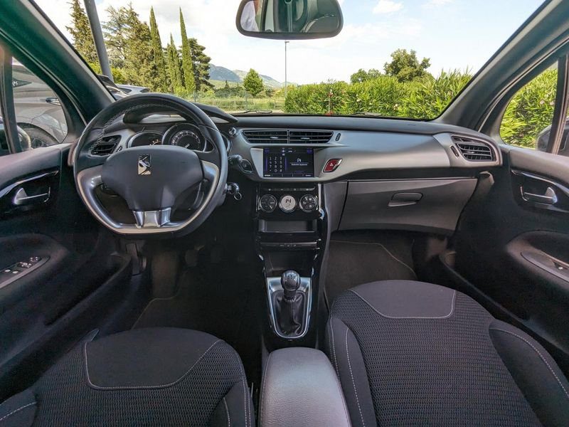 DS DS 3 1.2i PureTech 12V - 82 BERLINE So Chic