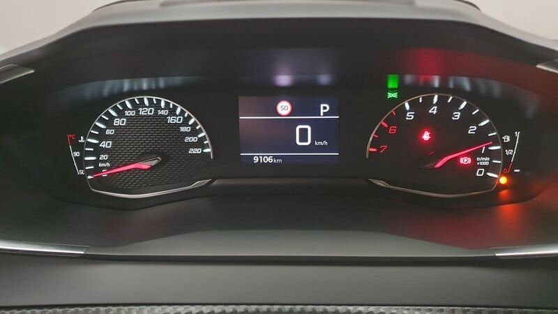 Peugeot 208 nouvelle 1.2 puretech 100cv eat8 allure + navi pack safety plus