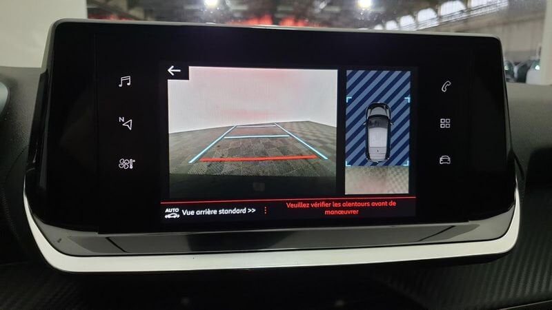 Peugeot 208 nouvelle 1.2 puretech 100cv eat8 allure + navi pack safety plus