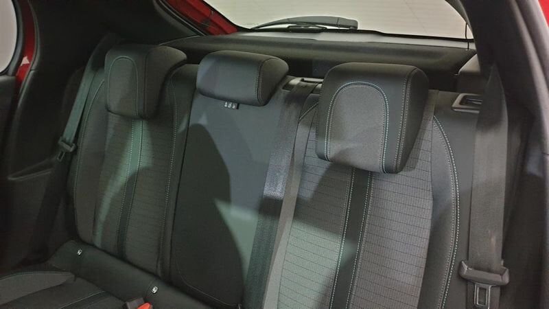 Peugeot 208 nouvelle 1.2 puretech 100cv eat8 allure + navi pack safety plus