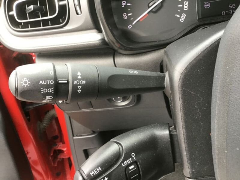 Citroën C3 PureTech 110 S&S BVM6 Shine