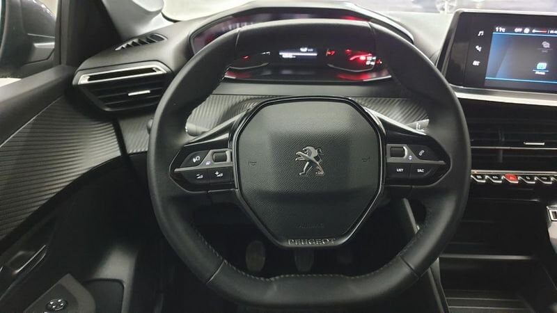 Peugeot 208 nouvelle 1.2 puretech 100cv bvm6 active pack + peugeot led technology