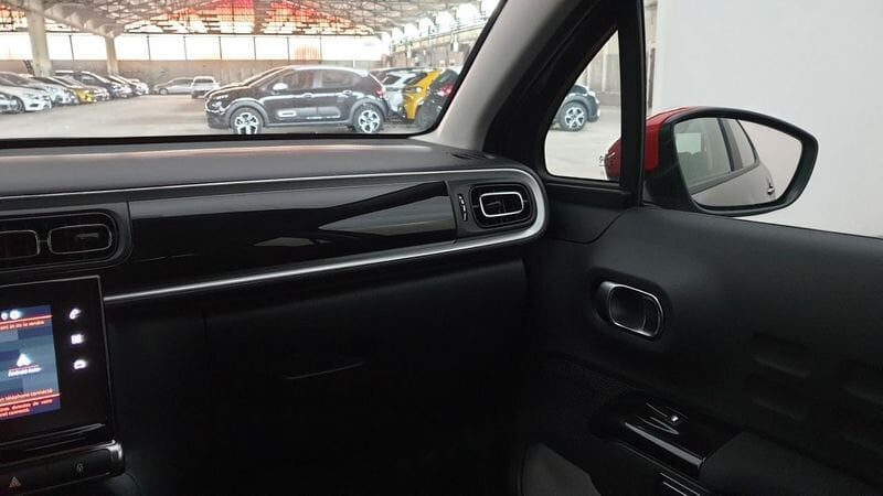 Citroën C3 facelift 1.5 bluehdi 100cv bvm6 shine + adml pack color rouge
