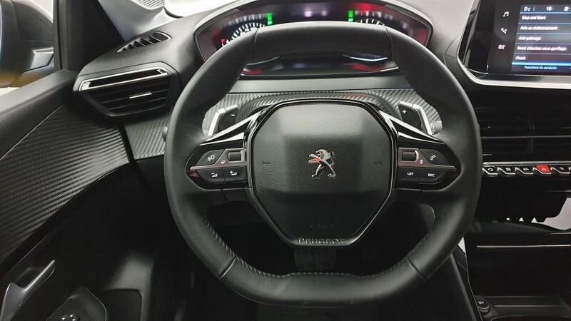 Peugeot 208 nouvelle 1.2 puretech 100cv eat8 allure + navi pack safety plus