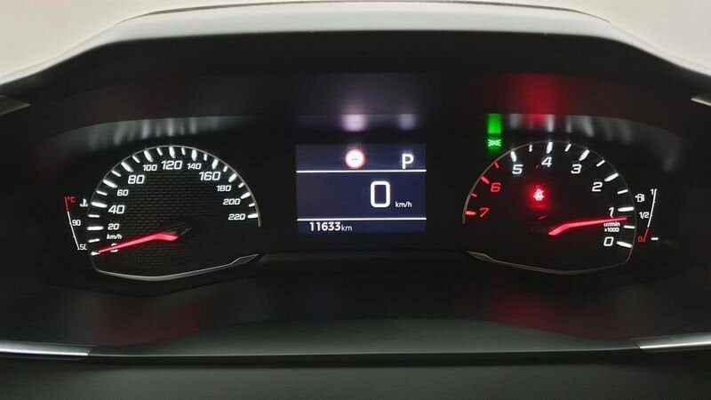 Peugeot 208 nouvelle 1.2 puretech 100cv eat8 allure + navi pack safety plus