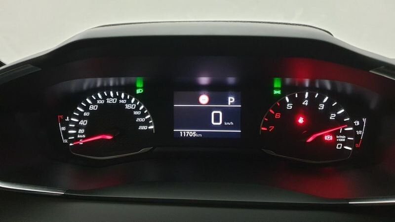 Peugeot 208 nouvelle 1.2 puretech 100cv eat8 allure + navi pack safety plus