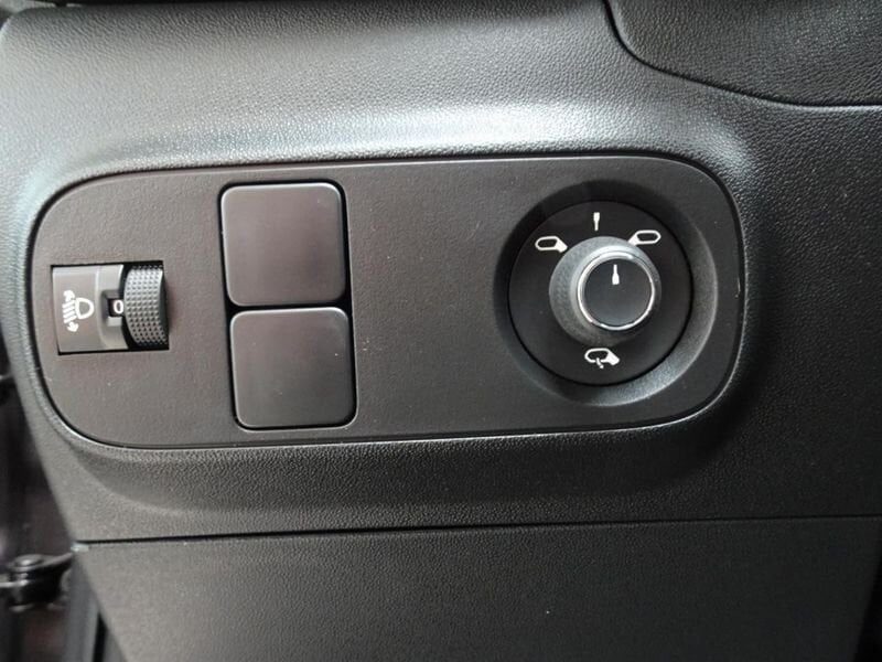 Citroën C3 1.5 BlueHDi - 100 S&S 2016 BERLINE Shine PHASE 2