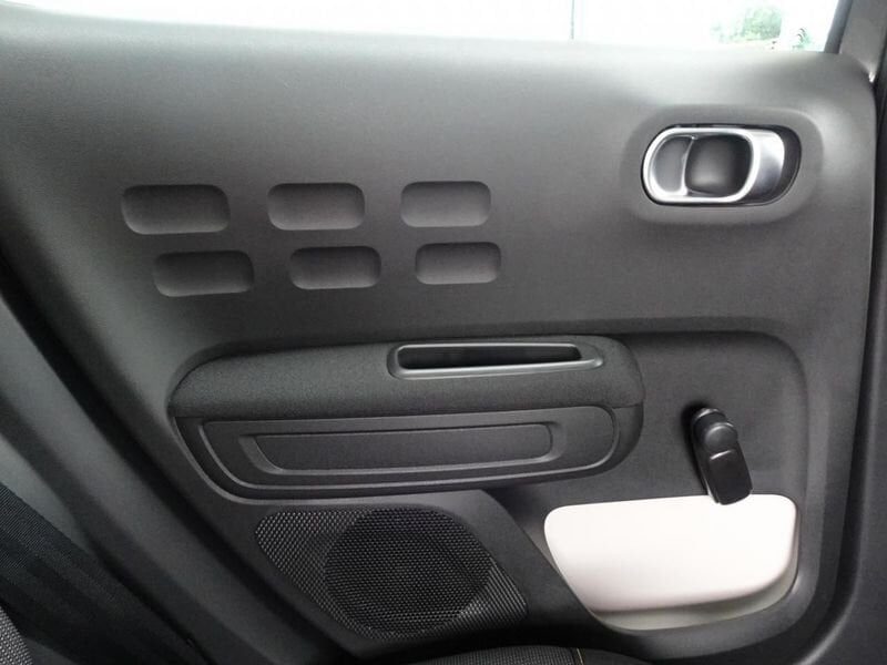 Citroën C3 1.5 BlueHDi - 100 S&S 2016 BERLINE Shine PHASE 2