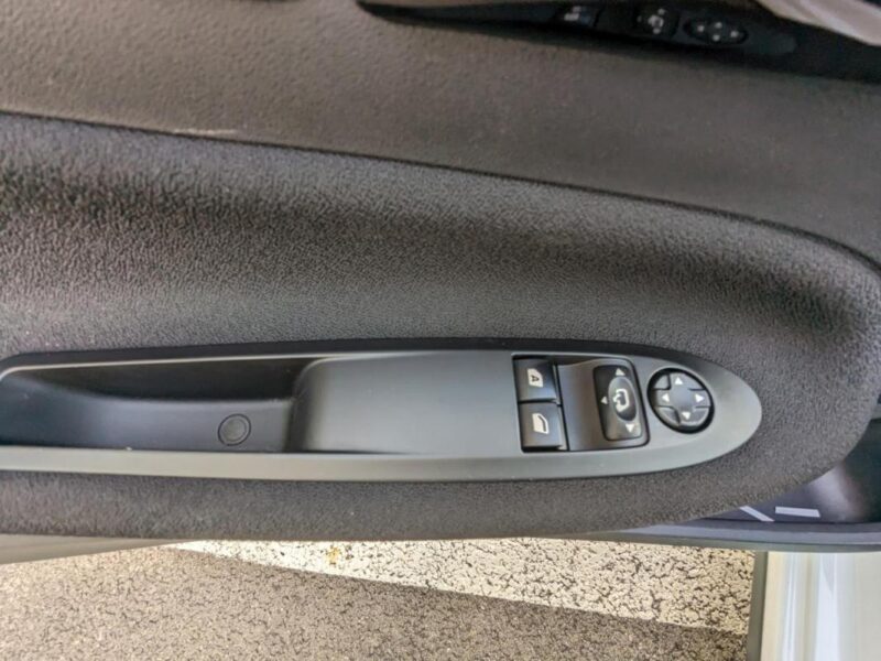 DS DS 3 1.2i PureTech 12V - 82 BERLINE So Chic PHASE