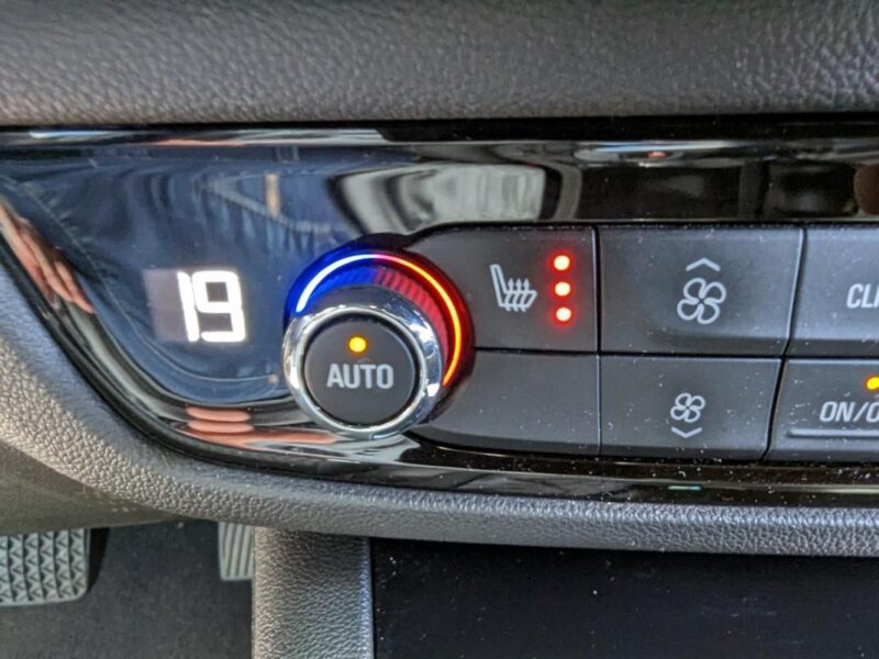 Opel Insignia Sports Tourer 2.0 D - 174 BVA 2017 BREAK Elégance Business