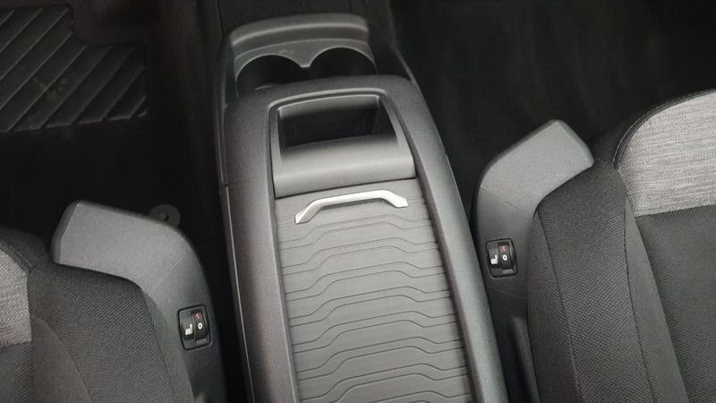 Citroën Grand C4 SpaceTourer 1.2 puretech 130cv eat8 7pl feel + sieges chauffants